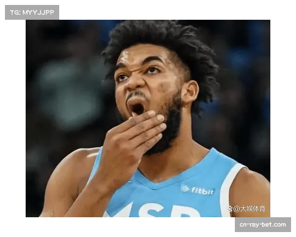 爱德华兹在社交平台回应拉拉维亚，双方言论引发球迷热议